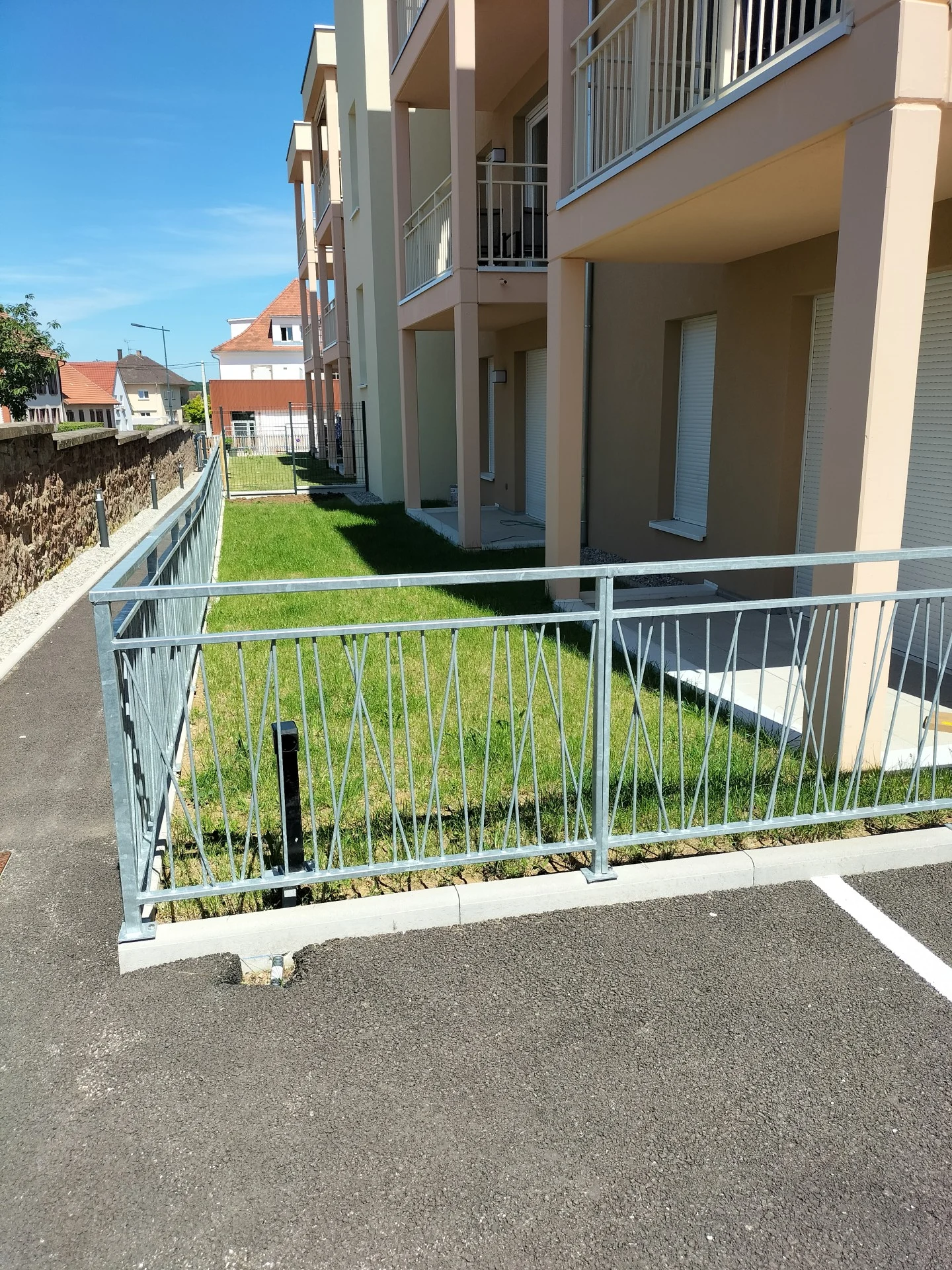 Boux LJdCC jardin privatif C04 202605